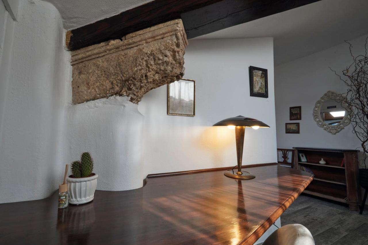 Ferienwohnung Upstairs - Skylight Lecce Exterior foto