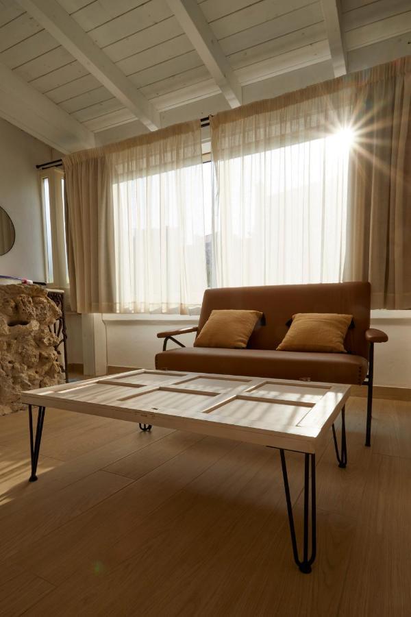 Ferienwohnung Upstairs - Skylight Lecce Exterior foto